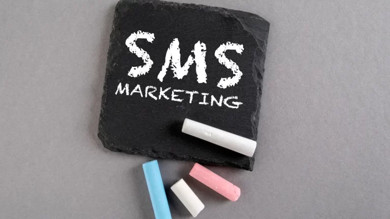 Campagnes SMS: Comment envoyer en 5 étapes des SMS à vos clients